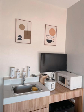 Dream Haven - Cozy Studio Unit with Wifi and Netflix